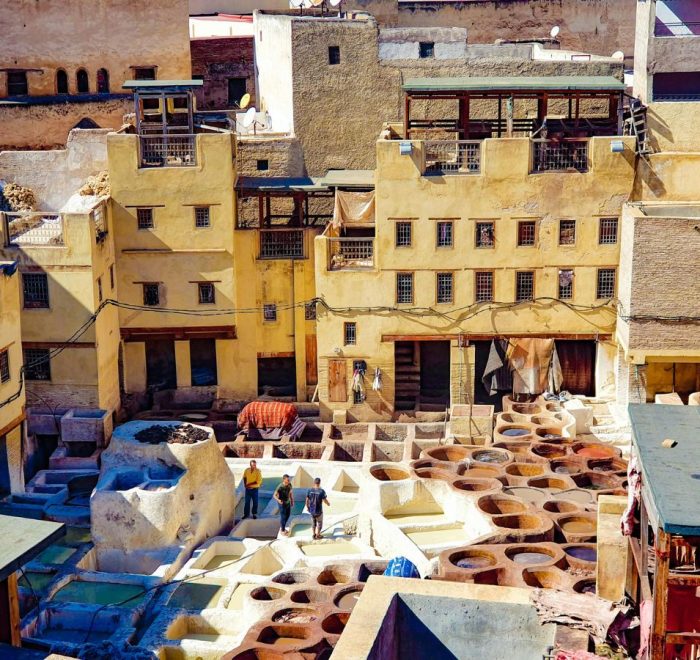 Morocco 7-day tour group finishing their journey at the Erg Chebbi dunes